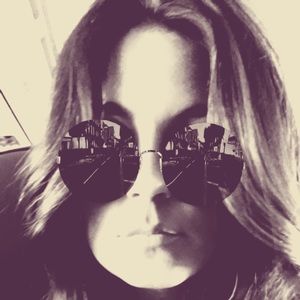 Meet your Posher, Abby